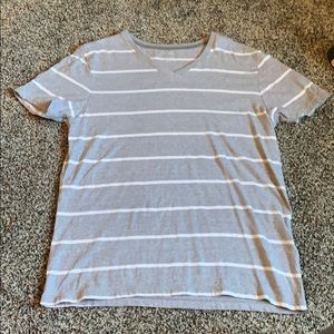 Gray and white sharpies old navy tee